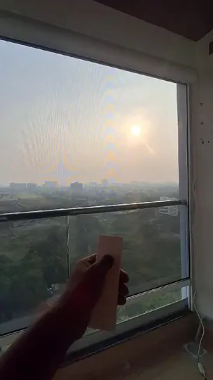 Transparent balcony blind demonstration